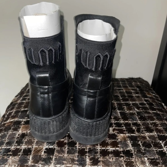 Fenty Puma By Rihanna Chelsea Sneaker Boots Black, Women US 9 UK 6.5 EUR 40 - Picture 4 of 10